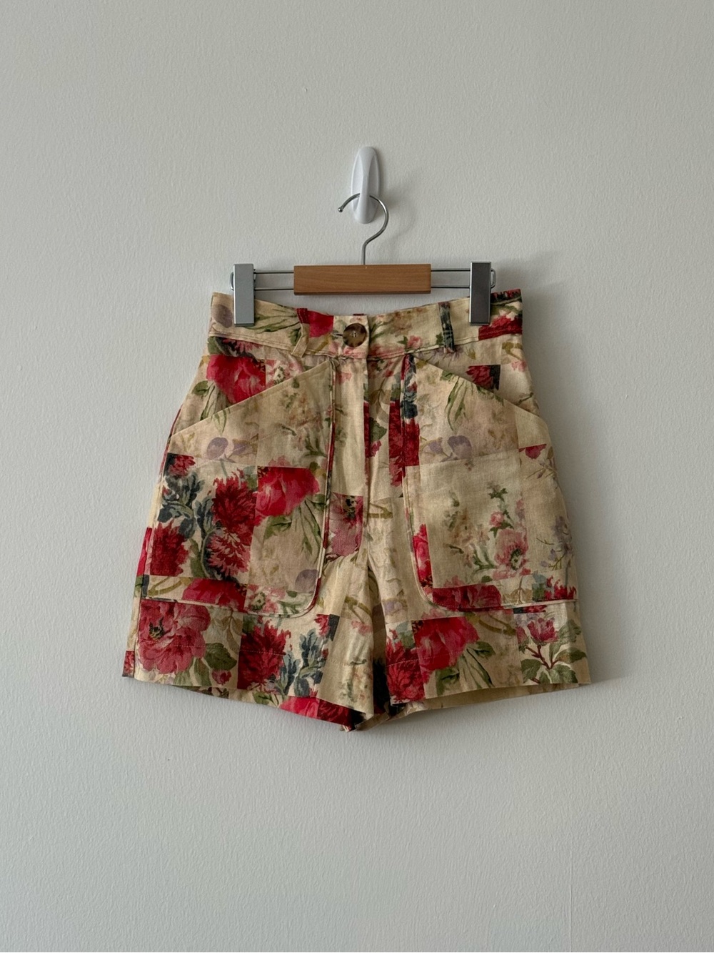 [SOLD] Sézane Alberello Shorts size US 2/EU 34